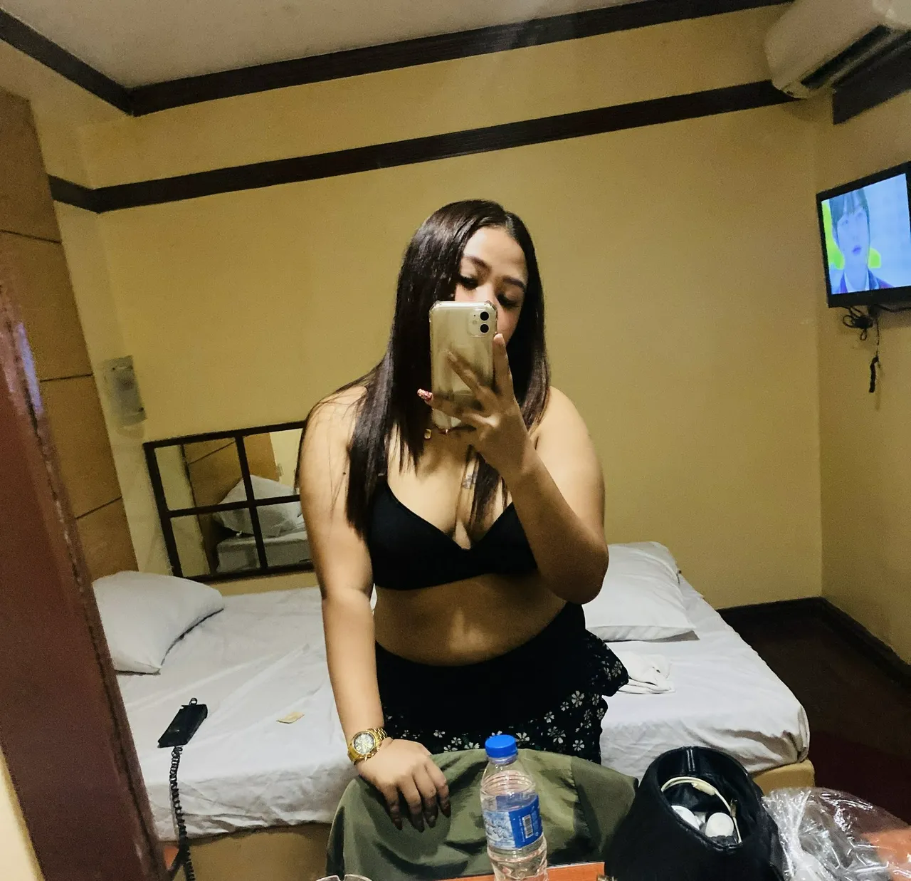 Escorts Makati City, Philippines massage and make love realphoto