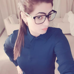 Escorts Dubai, United Arab Emirates Javeria Indian Girl