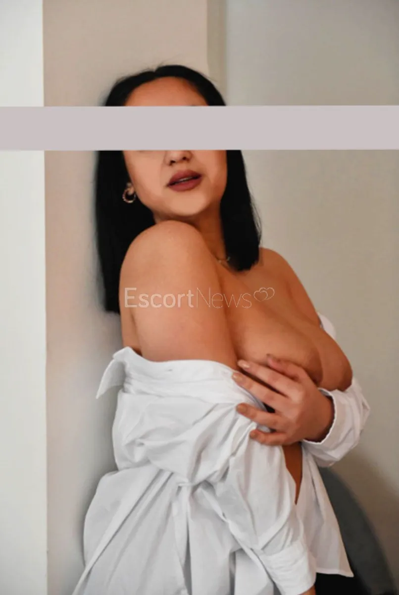 Escorts Germany Elena