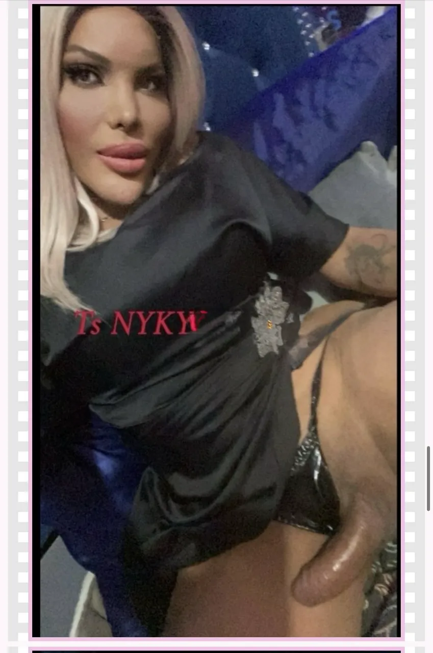 Escorts Queens, New York text message $300🎊