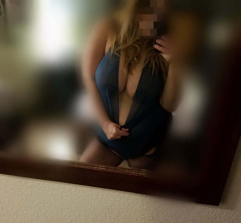 Escorts Auburn, California YourGirlForHire