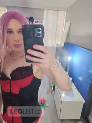 Escorts Vancouver, British Columbia Loona