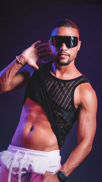 Escorts Revere, Massachusetts KevinLatinoVzla