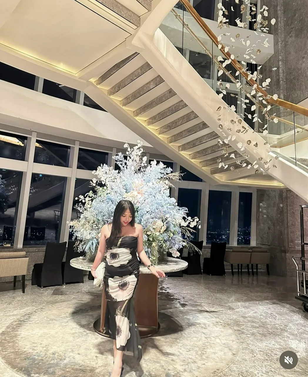 Escorts Osaka, Japan Rinda suck very good