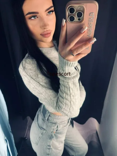 Escorts Hong Kong, Hong Kong Alika