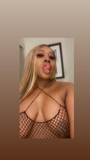 Tia Monroe,Outcalls,Incalls