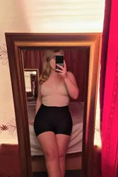Escorts Niagara Falls, Ontario Daisy Whyte