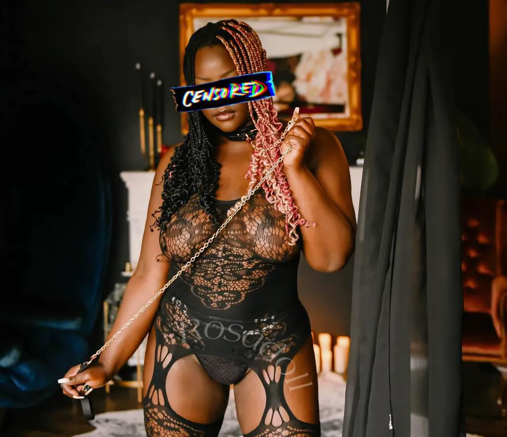 Escorts London, Ontario Rosa Doll-Birthday Month!
