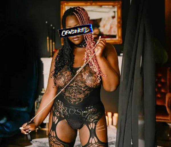 Escorts London, Ontario Rosa Doll-Birthday Month!