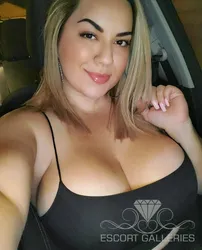 Escorts Clermont-Ferrand, France Rxsette