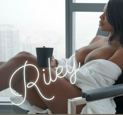 Escorts Huntington Beach, California RILEYXO