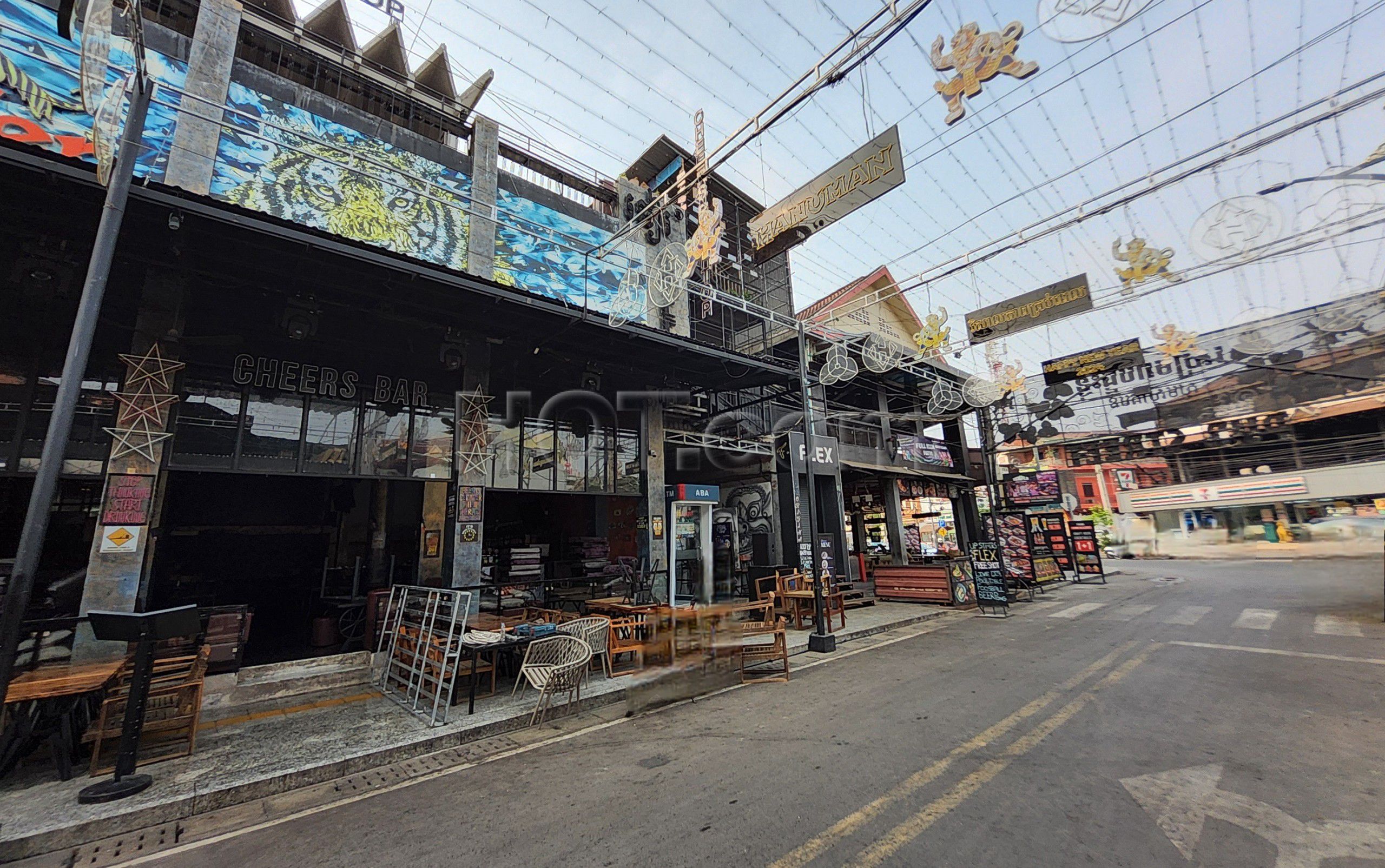 Siem Reap, Cambodia Cheers Bar