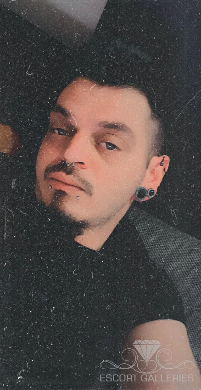 Escorts Berlin, Germany Danny