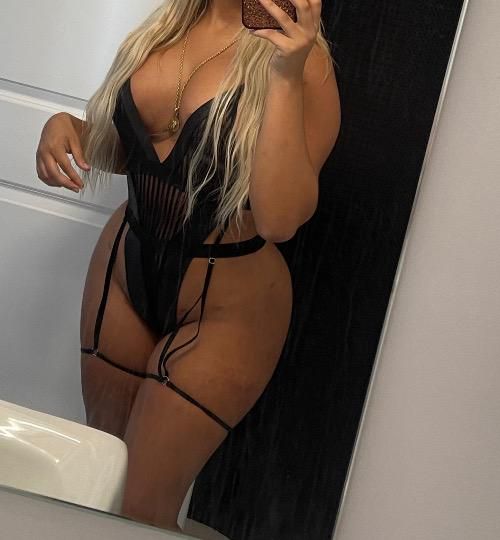Escorts Fort Myers, Florida WET PUSSY🥵 AND HORNY 🍆NEW YOUNG GIRL❤ FULL SERVICE💦💦