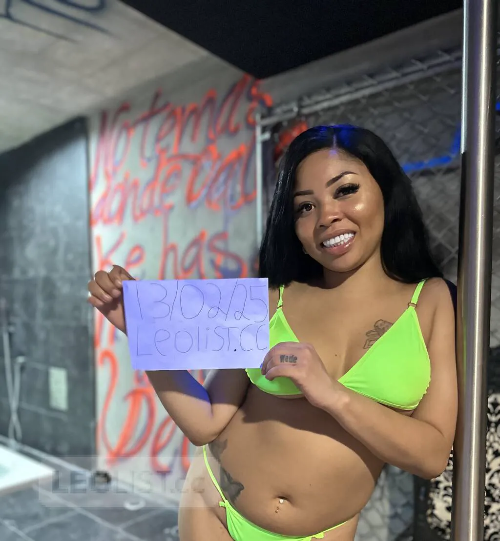 Escorts Mississauga, Ontario MULAN
