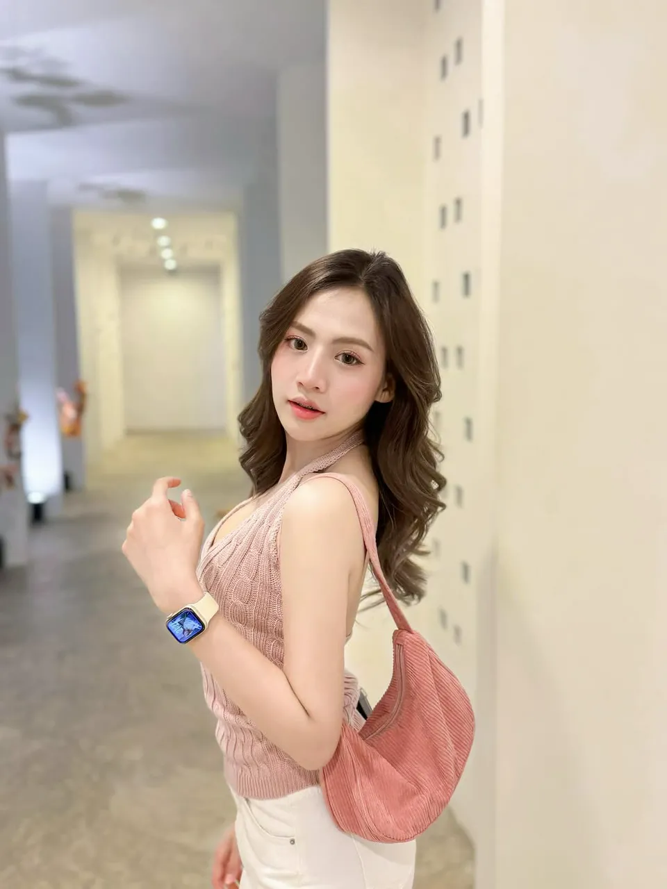 Escorts Jakarta, Indonesia Laras