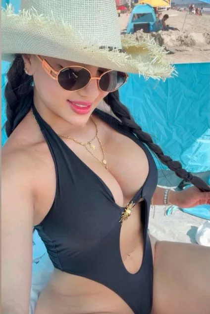 Escorts Orlando, Florida Erika