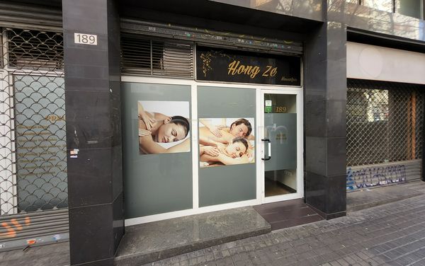 Massage Parlors Barcelona, Spain Masajes Orientales Hong ZE