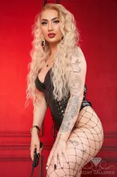 Escorts Dusseldorf, Germany Miss Desire de Luxe