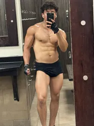 Escorts Chicago, Illinois Alexbigxlboy