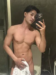 Escorts Singapore, Singapore HengLy