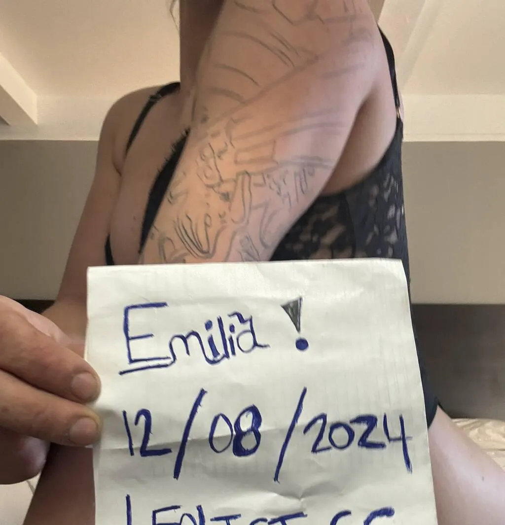 Escorts Kingston, Ontario Emilia