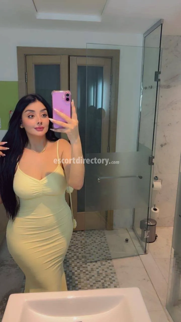 Escorts Abu Dhabi, United Arab Emirates Jasmine