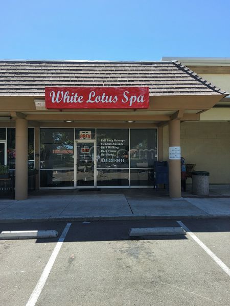 Massage Parlors Pleasanton, California White Lotus Spa
