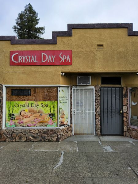 Massage Parlors Vallejo, California Crystal Day Spa