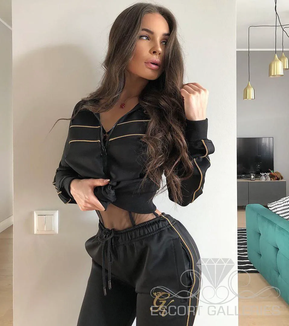 Escorts Saint Petersburg, Russia Snejanna