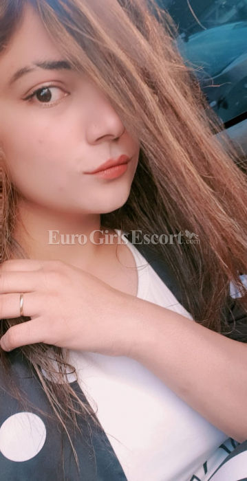 Escorts Kuala Lumpur, Malaysia Rakhi