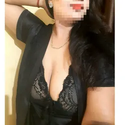 Escorts Sharjah, United Arab Emirates Mallu Hygiene Young Girl for Real Meet