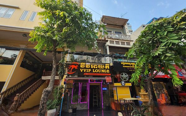 Beer Bar / Go-Go Bar Phnom Penh, Cambodia Vvip Lounge