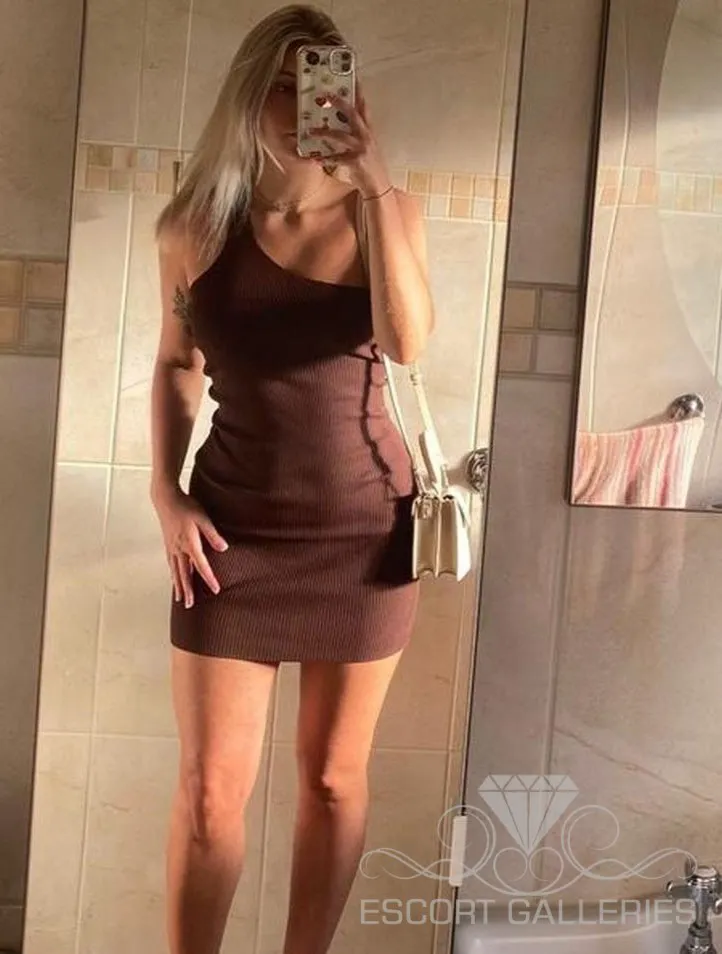 Escorts Stuttgart, Germany Kathi