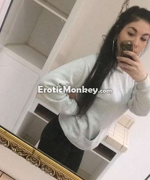 Escorts California Lacie