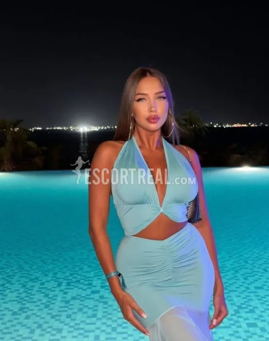 Escorts Milan, Italy (Luisa, agency Miracle)