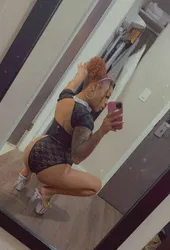 Escorts Mississauga, Ontario Kristina