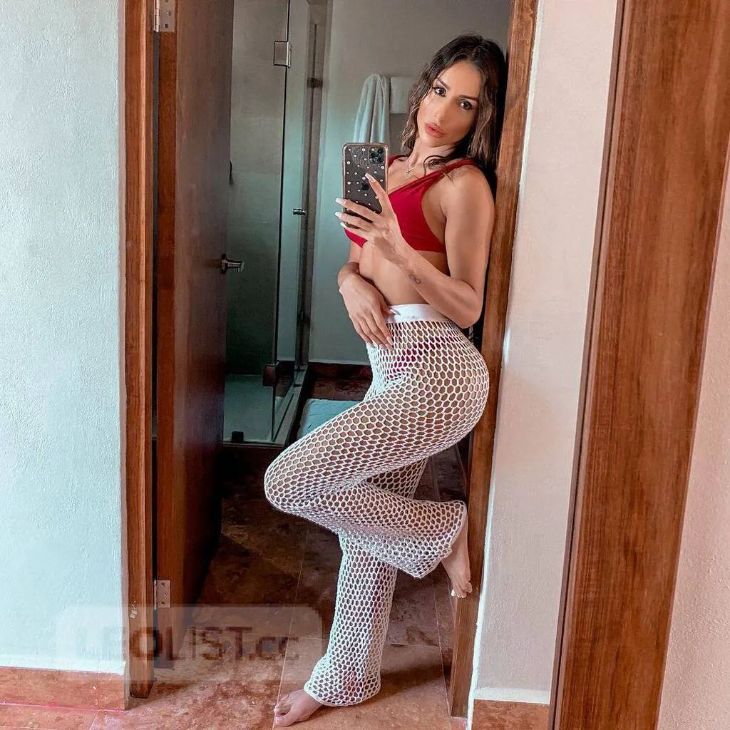 Escorts Whitehorse, Yukon Territory Mary