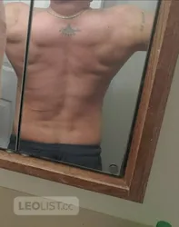 Escorts Thunder Bay, Ontario Enzo