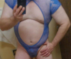 Escorts Pueblo, Colorado Daddy this Cross-dressing sissy needs you now