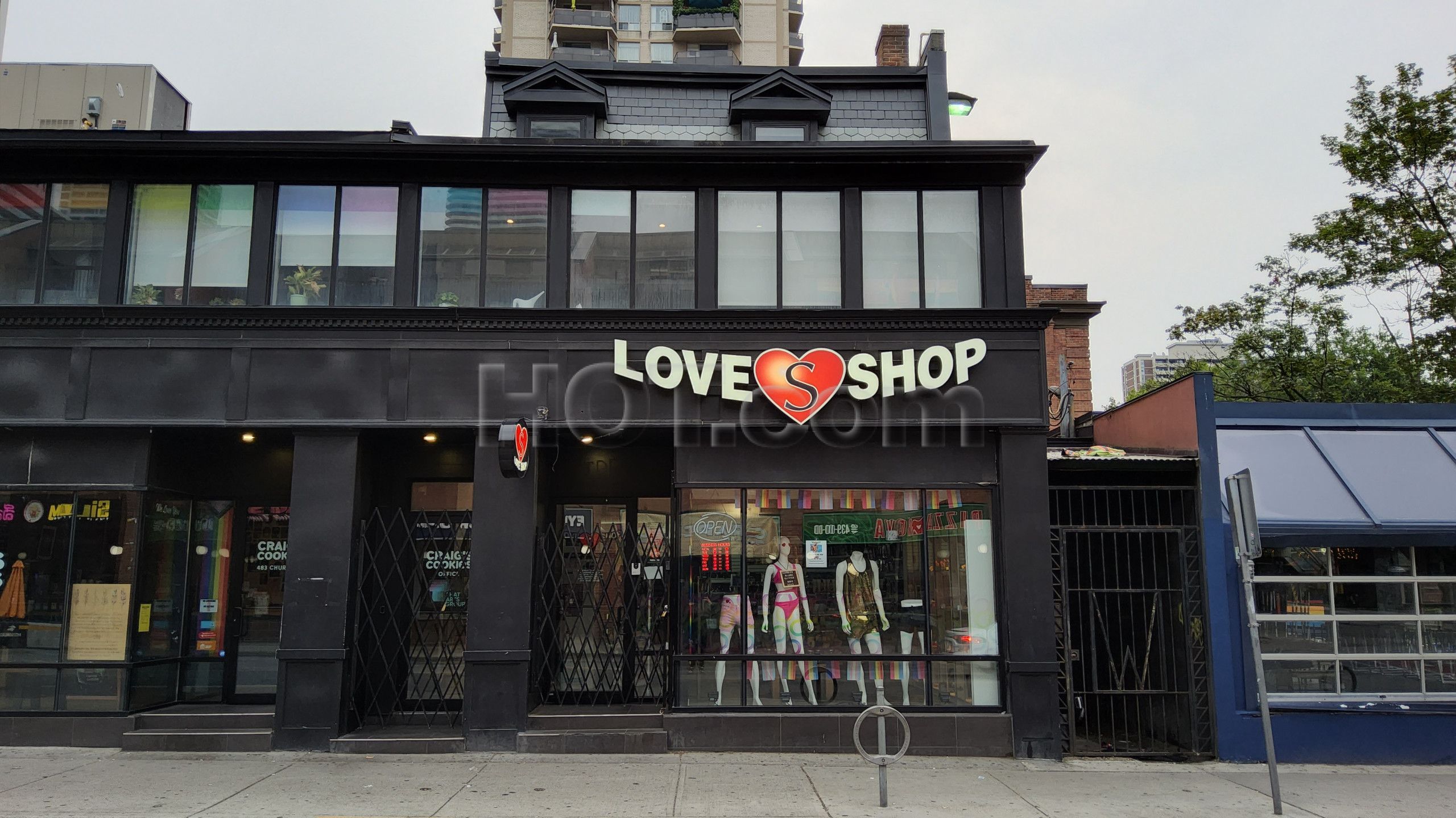 Toronto, Ontario Love Shop