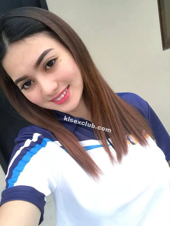 Escorts Kuala Lumpur, Malaysia Enjoy Best Time of Your Life Busty Escort Girl Book Appointment Now