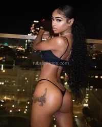 Escorts San Diego, California *** NEW IN TOWN PETITE TREAT????***