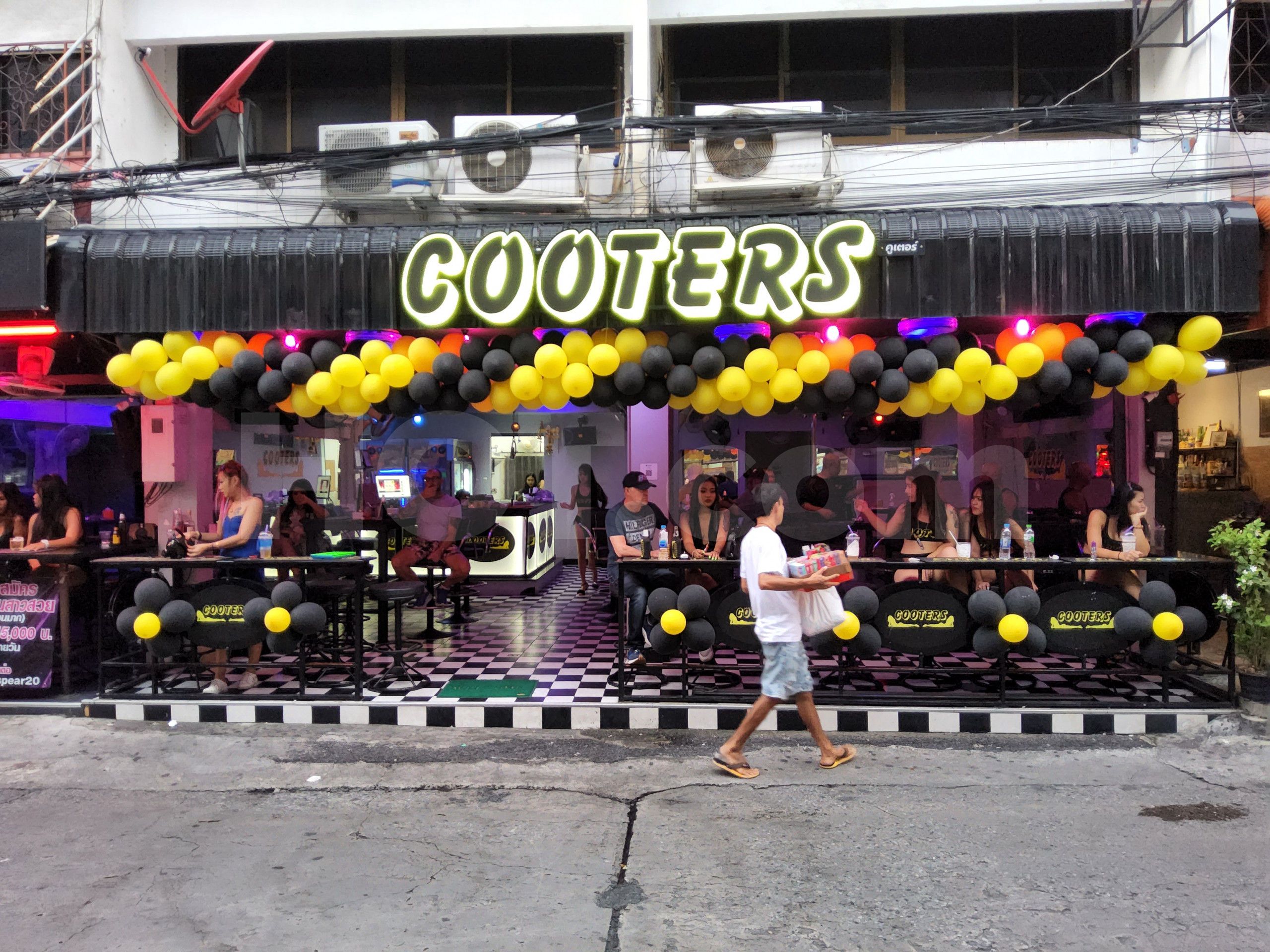 Pattaya, Thailand Cooters Bar