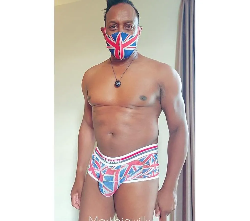 Escorts SUN 14TH & MON 15TH JUN HUNG BLACK GUY AVAILABLE IN ABERDEEN