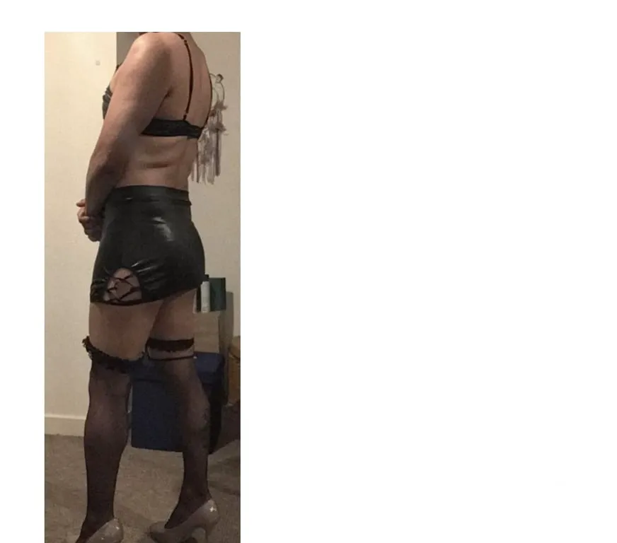 Escorts Bierley, England Hi guys I'm Peter call me enytime 24 7