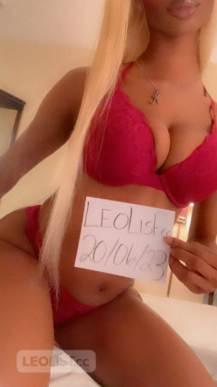 Escorts Fort McMurray, Alberta NEW • SEXY BARBIE IN TOWN • PARTY GIRL •IN\OUT XOXO