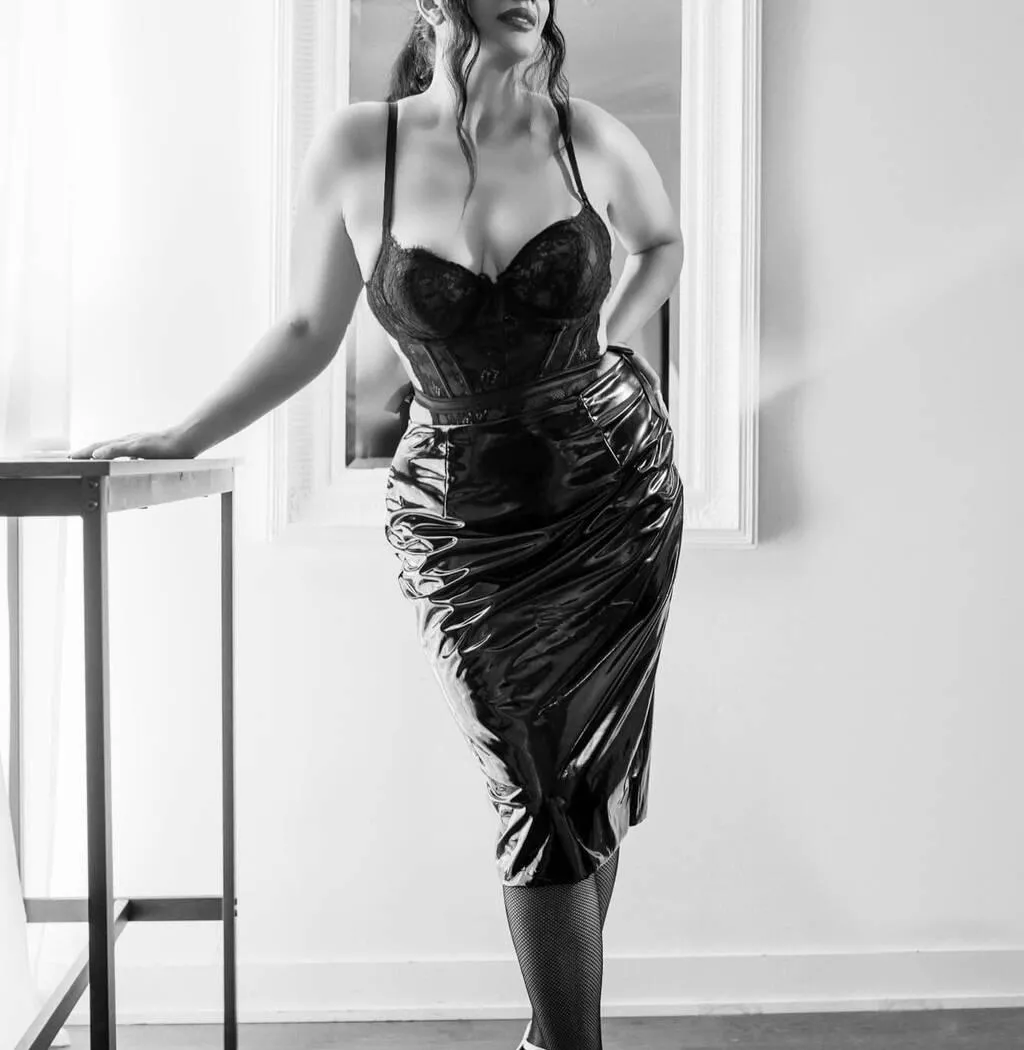 Escorts Markham, Ontario Angela