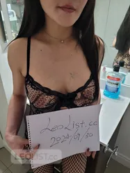 Escorts Charlottetown, Prince Edward Island Snow nuru massage