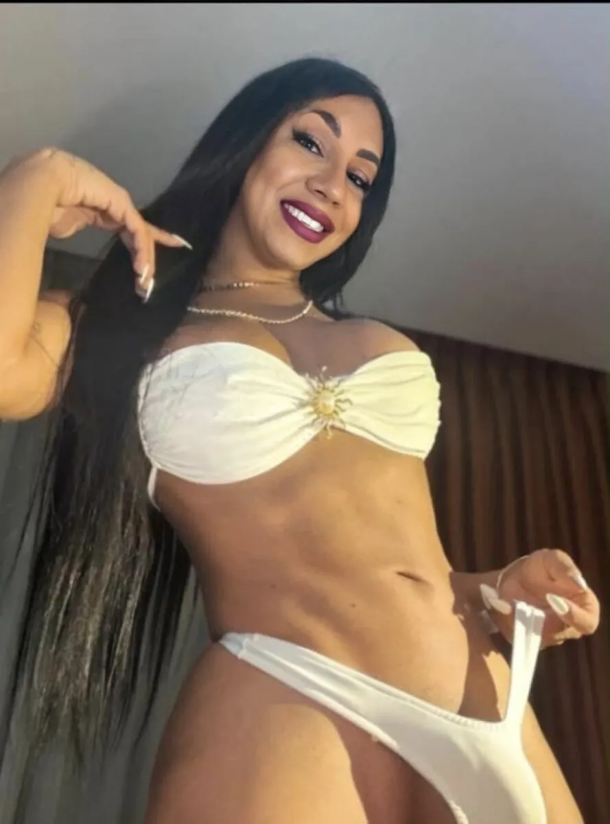 Escorts Warrington, England Clarissa Milf